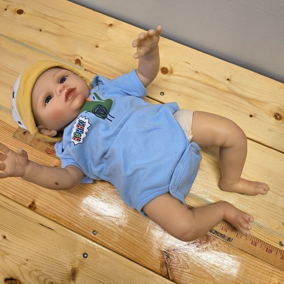 Ashton Drake Marissa‎ May Newborn Doll Purple Eyes Brown Hair Lifelike - Picture 13 of 13